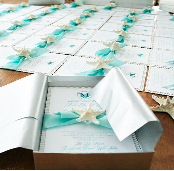 28 boxed starfish invitations