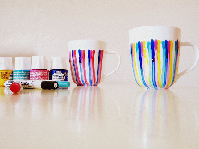 Dripping colours mug