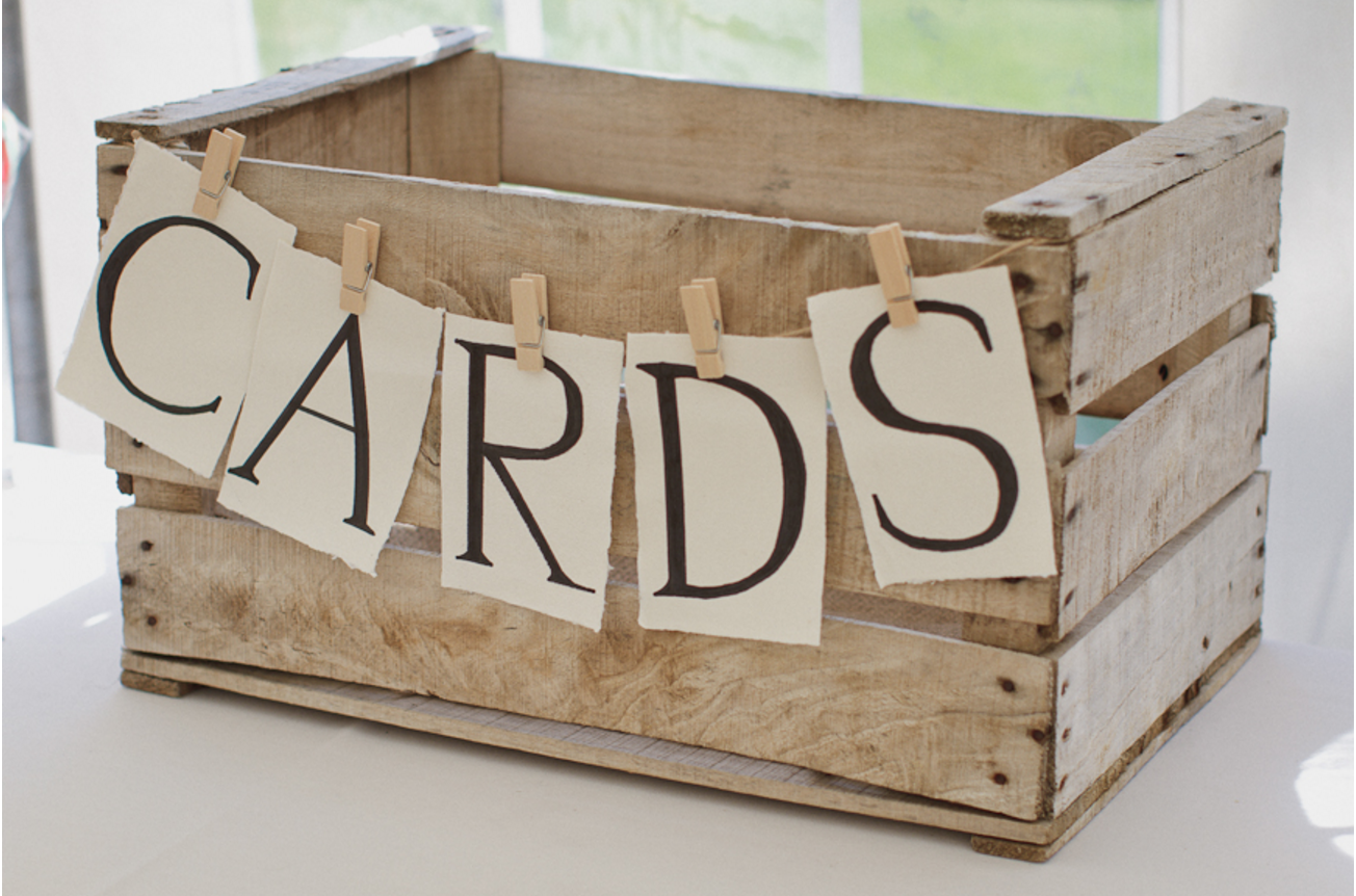 33 cards wooden crate rustic