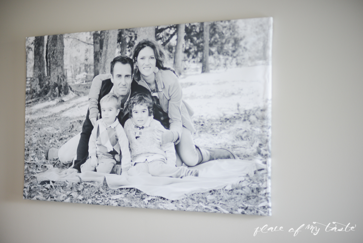 5 huge DIY picture canvas 22 DIY Photo Displays For Every Corner of the House