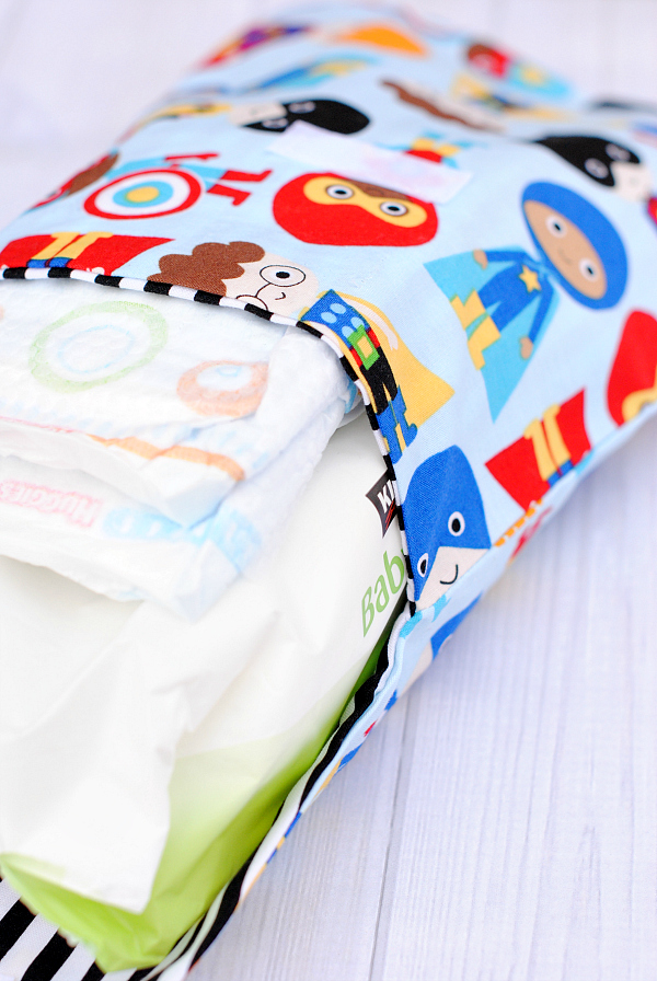 Baby diapers and wipes case Creative Ideas for Using Fabric Scraps