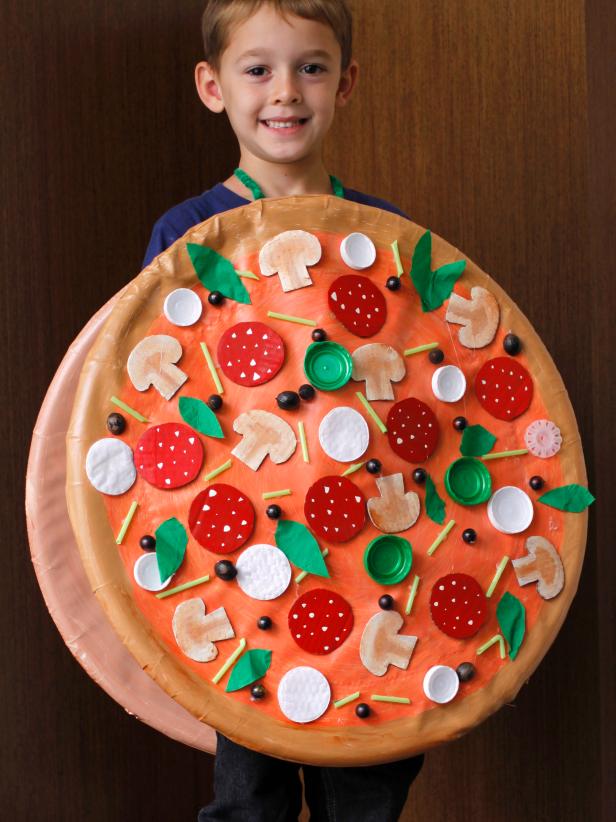 Diy pizza pie costume