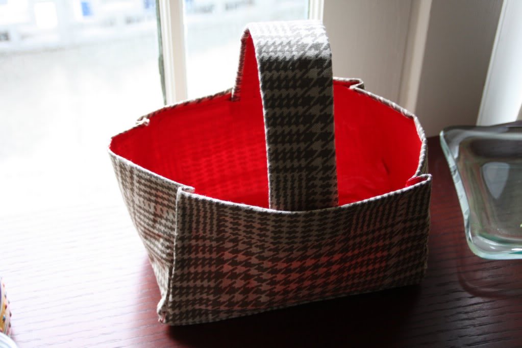 No sew duct tape basket