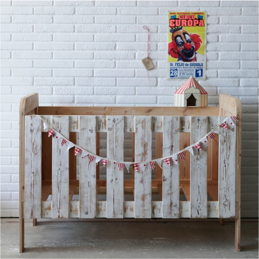 Reclaimed wood crib