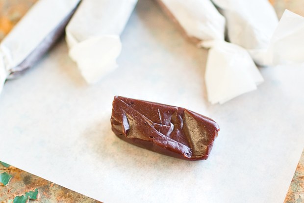 Salted chocolate caramels 1x1
