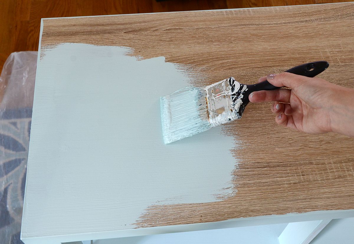 How to paint furniture with chalk paint first coat
