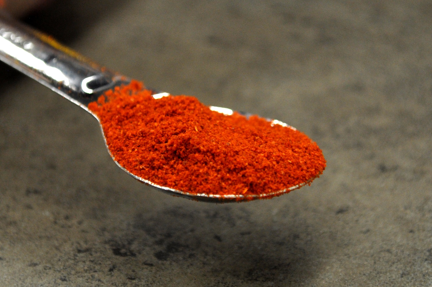 cayenne pepper weed killer 25 Natural Weed Killer Ideas