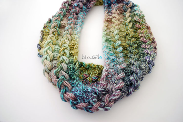 Hairpin crochet infinity scarf