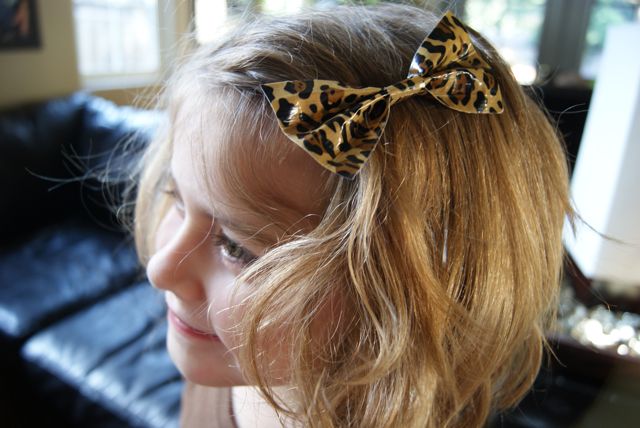 Diy duct tape bow