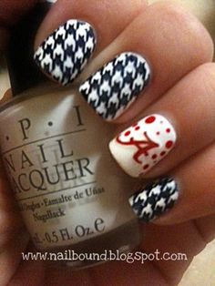 Houndstooth manicure