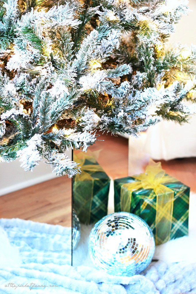 DIY Mirrored Christmas Tree Stand 23 DIY Christmas Tree Stands and Bases To Build For Your Holiday Spruce