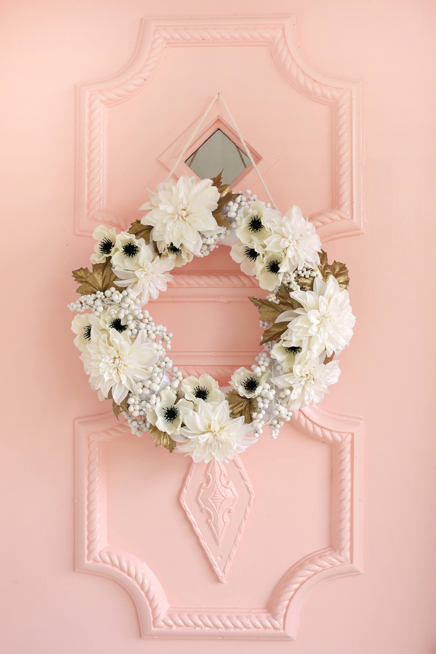 Diy gold and white holiday wreath
