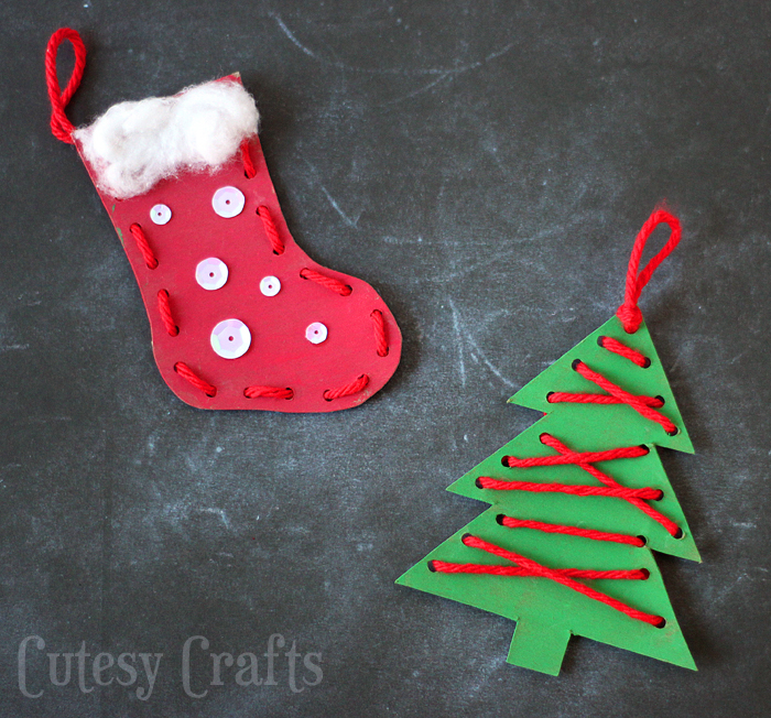 Christmas lacing craft kids