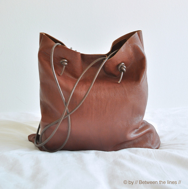 Easy leather bag sewing tutorial