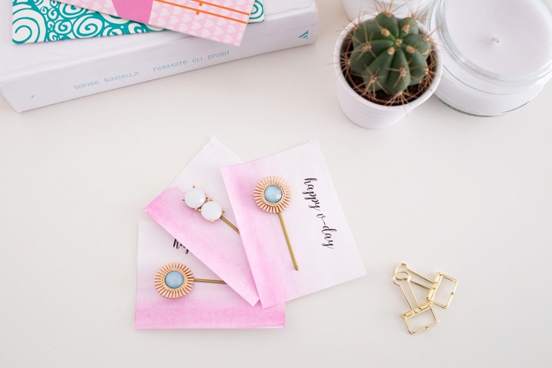 DIY gemstone bobby pins 25 Charming and Sweet DIY Valentines Day Gift For Her