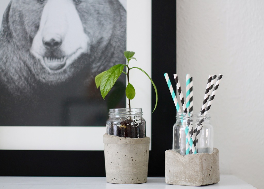 25 DIY Projects Using Cement and Concrete