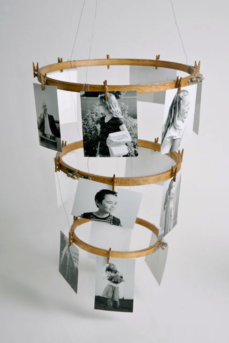 Layered embroidery hoop photo hanger