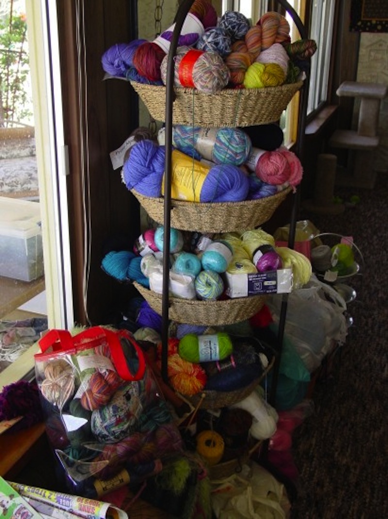 Tiered basket yarn storage