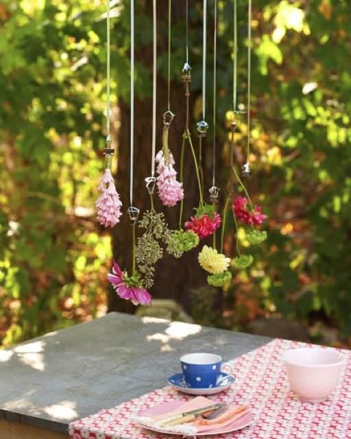 Diy hanging flower garland