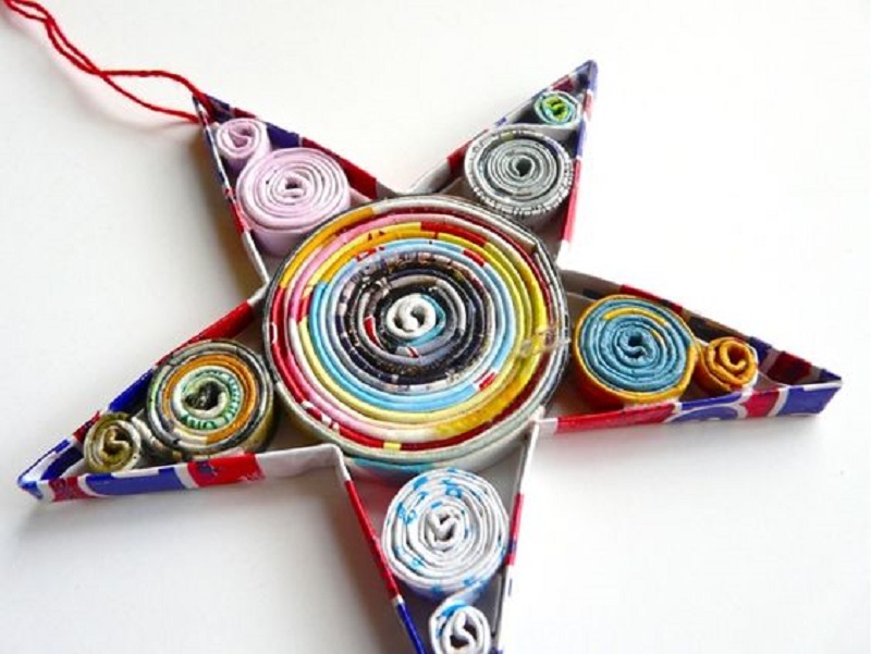 Paper quilled star ornaments