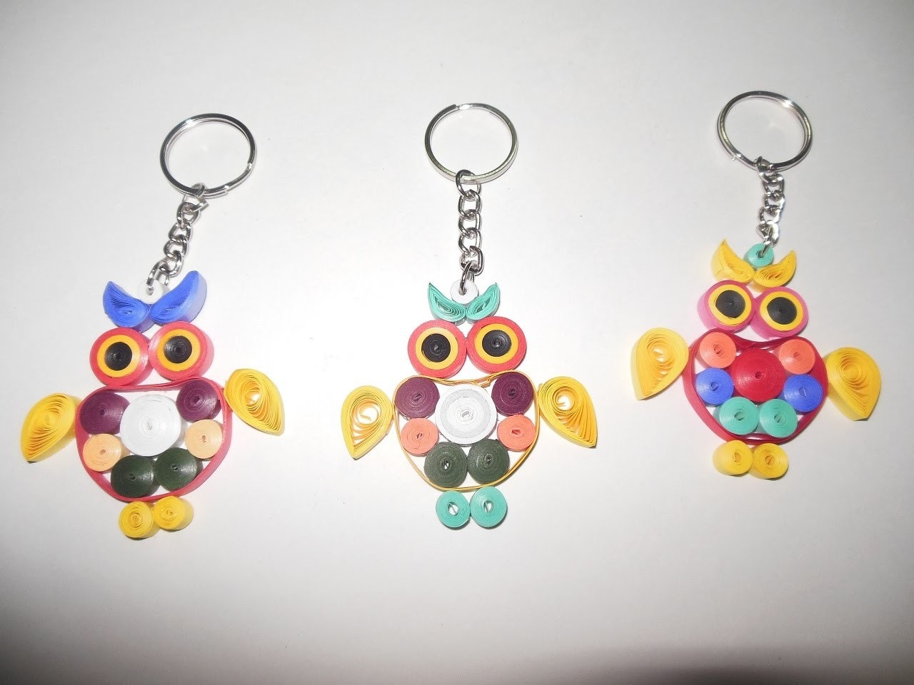 Quilled owl keychains