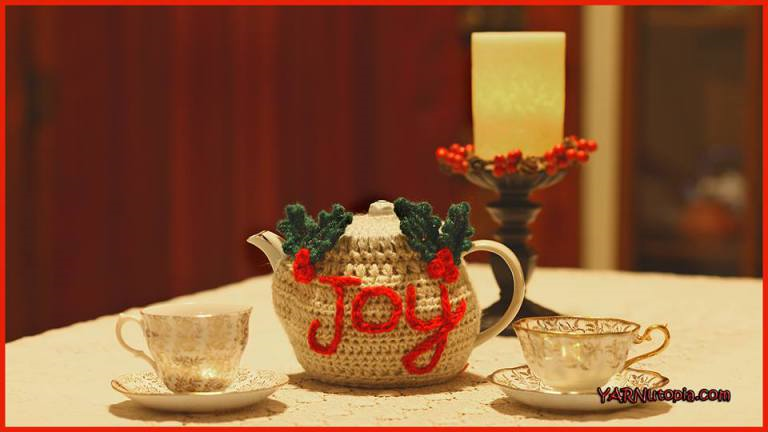 The joyful teapot cozy