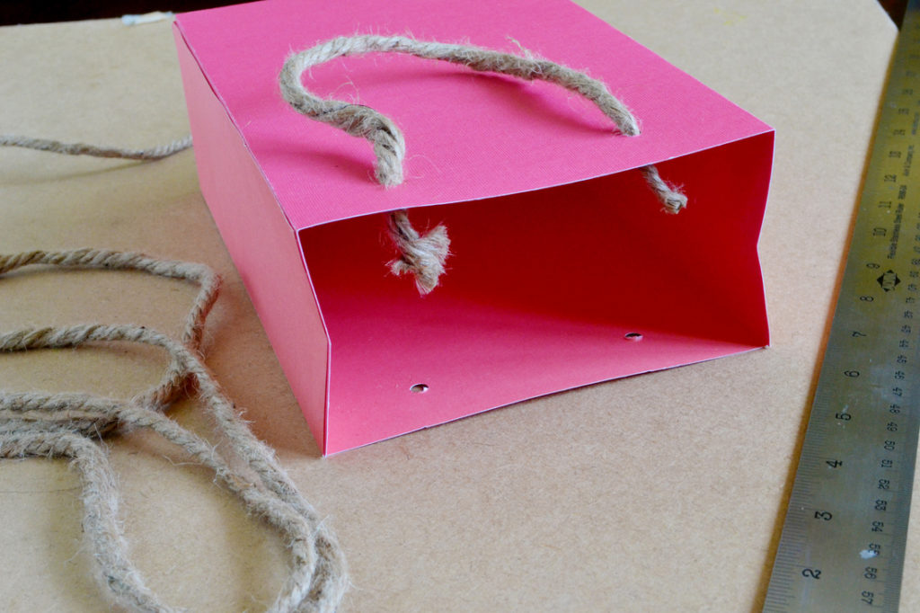 Diy scrapbook paper gift bags rope