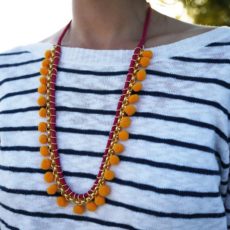 Pom pom orange necklace
