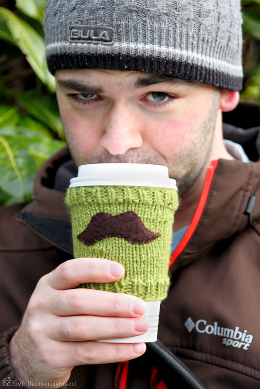 Mustache cup cozy tutorial