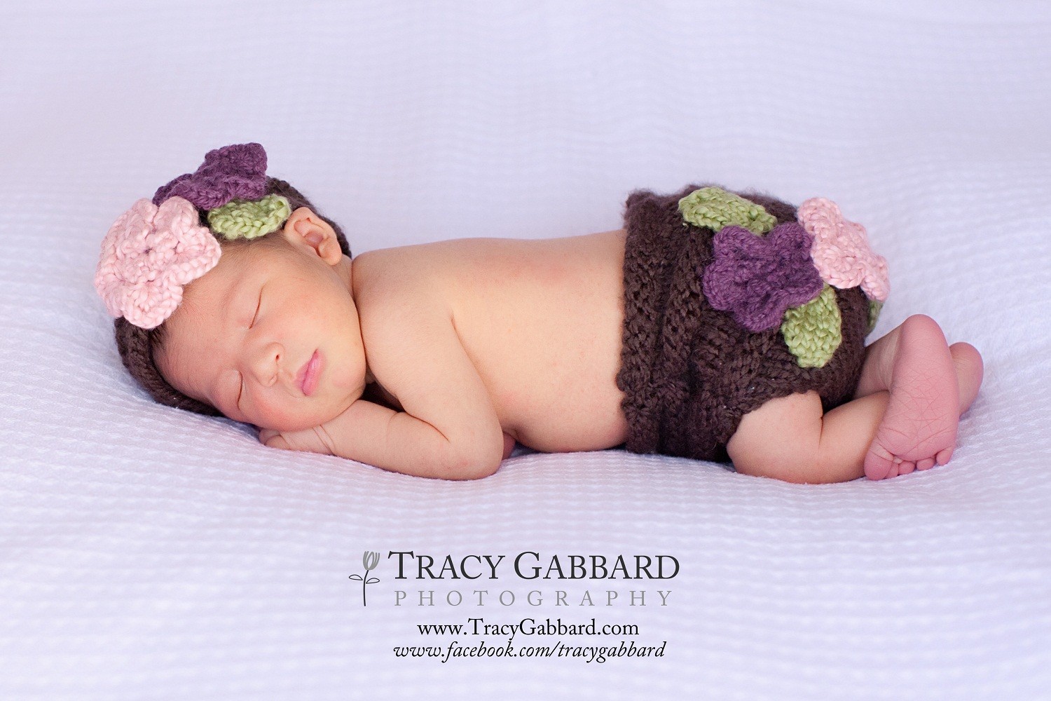 Flower applique diaper cover and matching hat