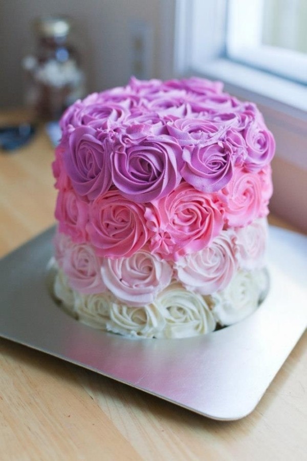 DIY Ombre flowers cake