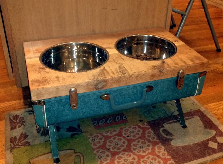 DIY Vintage Suitcase Dog Bowls