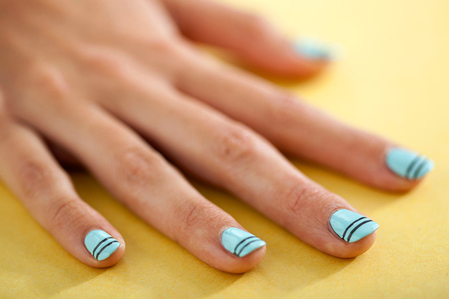 Simple Horizontal Line Nail Art - wide 7