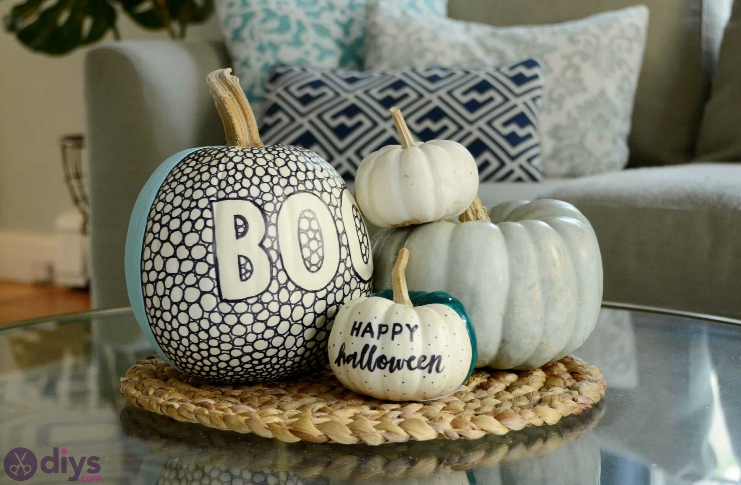 Black and white patterned pumpkin halloween decorations 