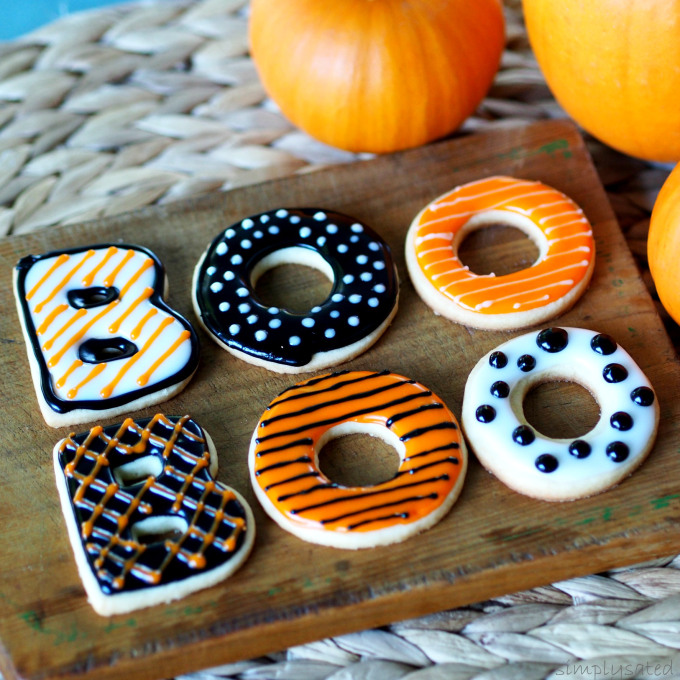 Halloween Cookies - Boo!