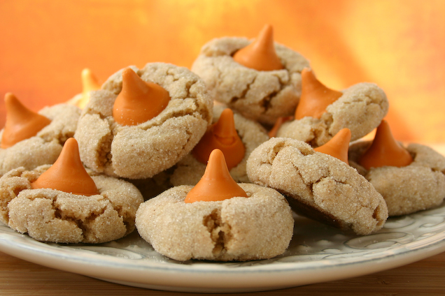 Cinnamon Pumpkin Kiss Halloween Cookies