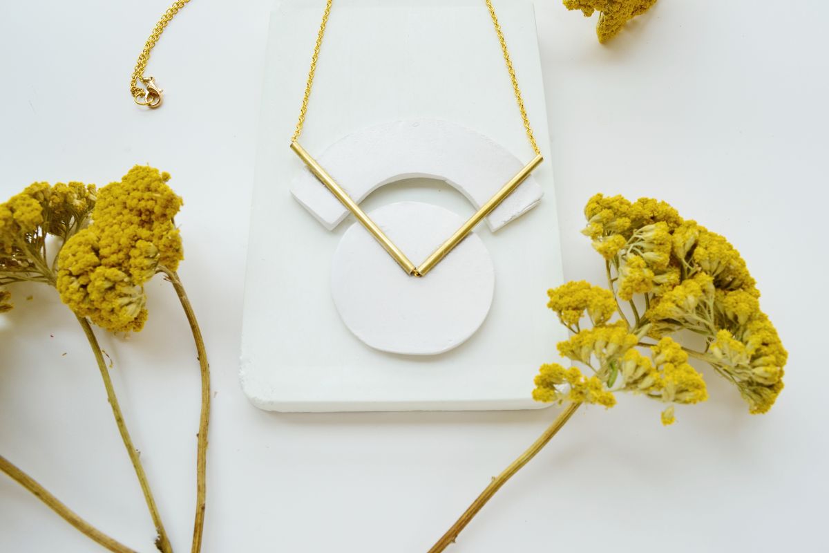 DIY Geometrical Brass Necklace Project