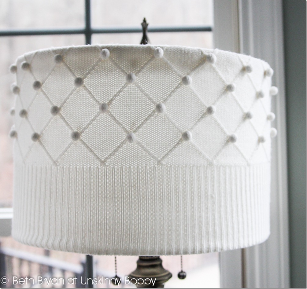 23 Ways To Diy And Redo A Lampshade, How To Redo A Lampshade With Fabric