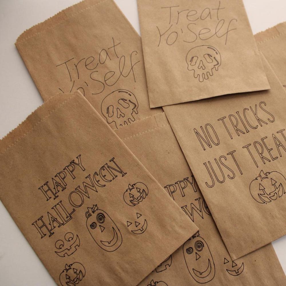 Halloween favor bags brown paper bags