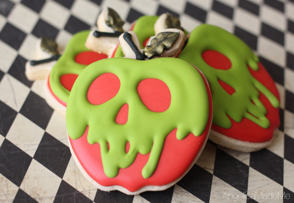Halloween Cookies - Poisonous Apples