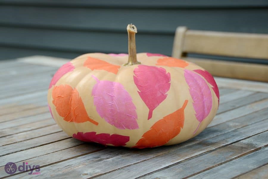 Tissue paper leaf pumpkin outdoor with decorations