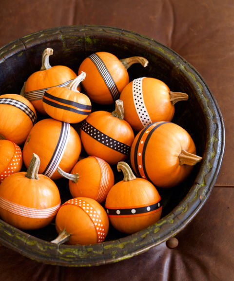 Pumpkin Cauldron Halloween Centerpiece