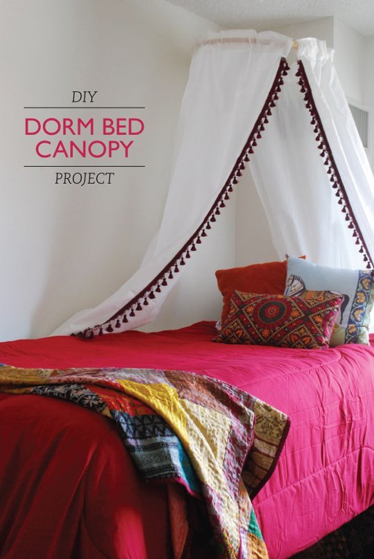 DIY Canopy Dorm Room