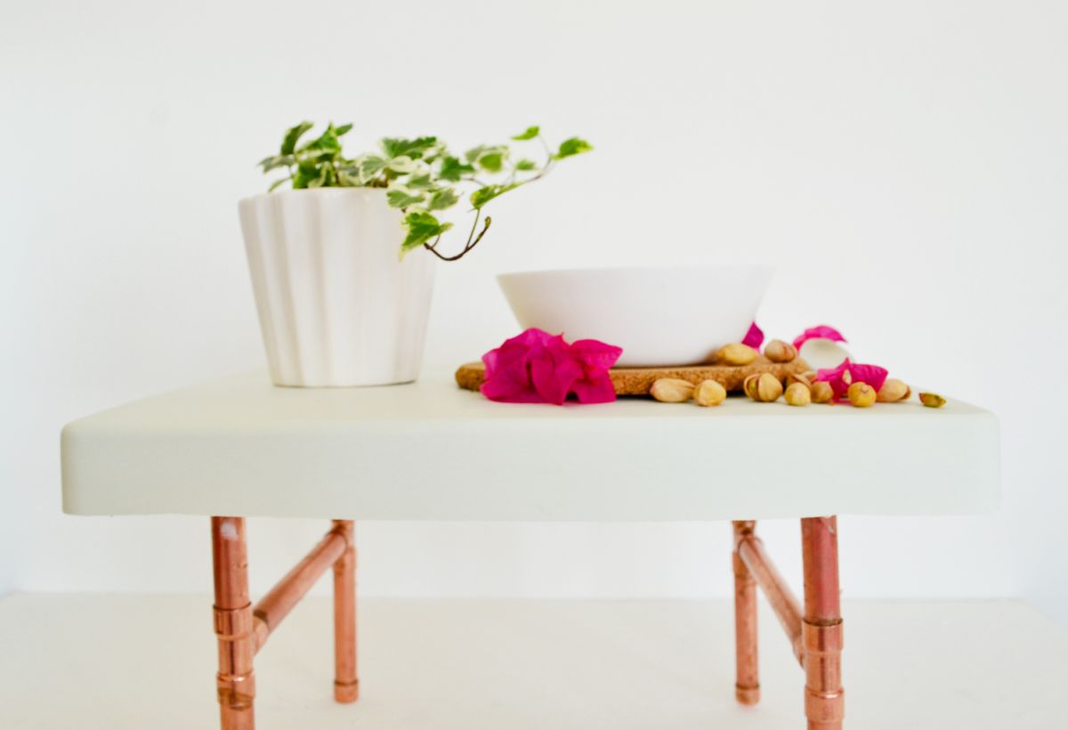 DIY Copper pipe table