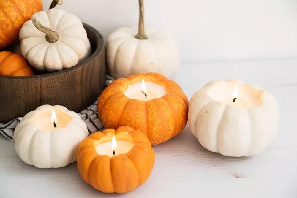 Pumpkin candles diy thanksgiving centerpieces