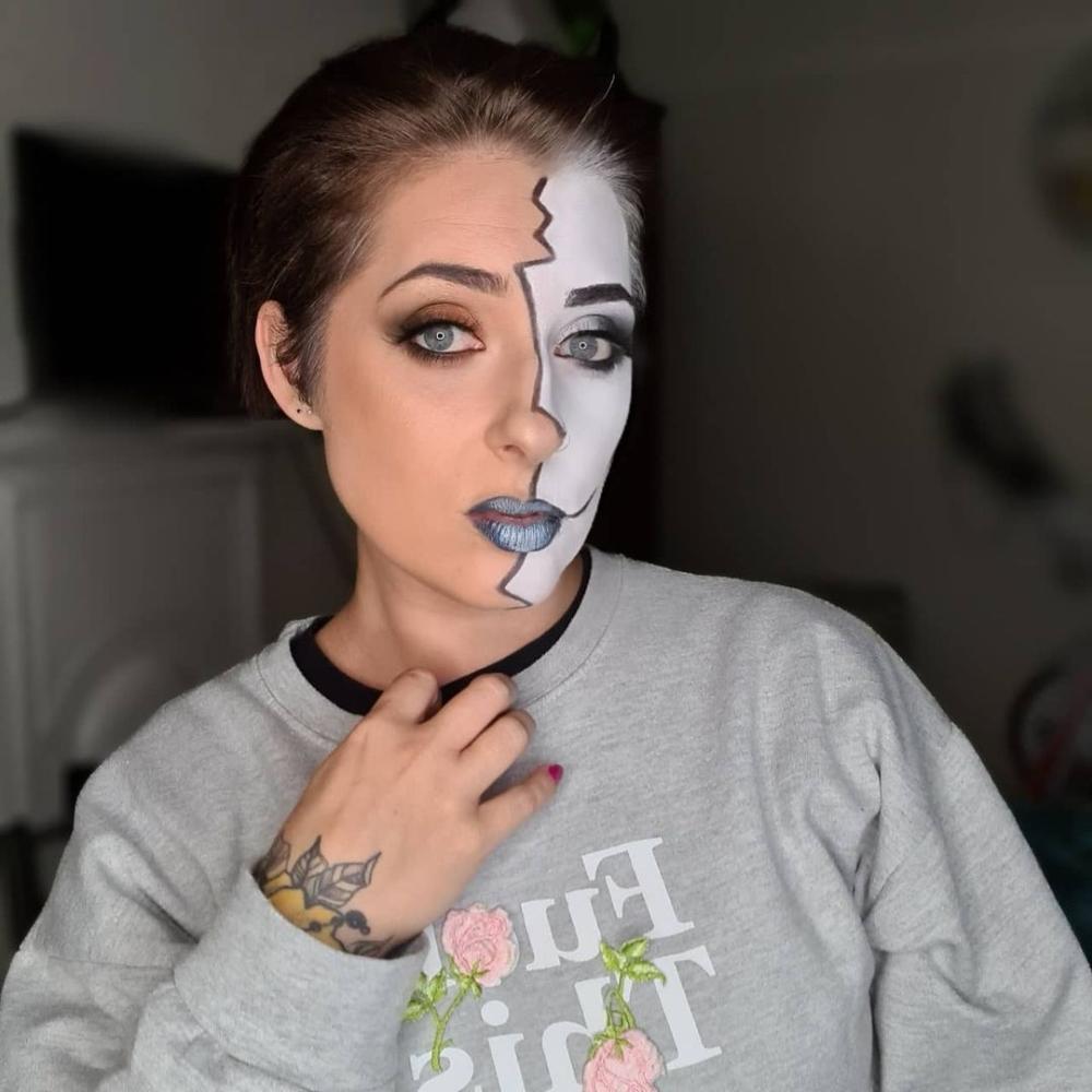 White paint halloween ideas for women 