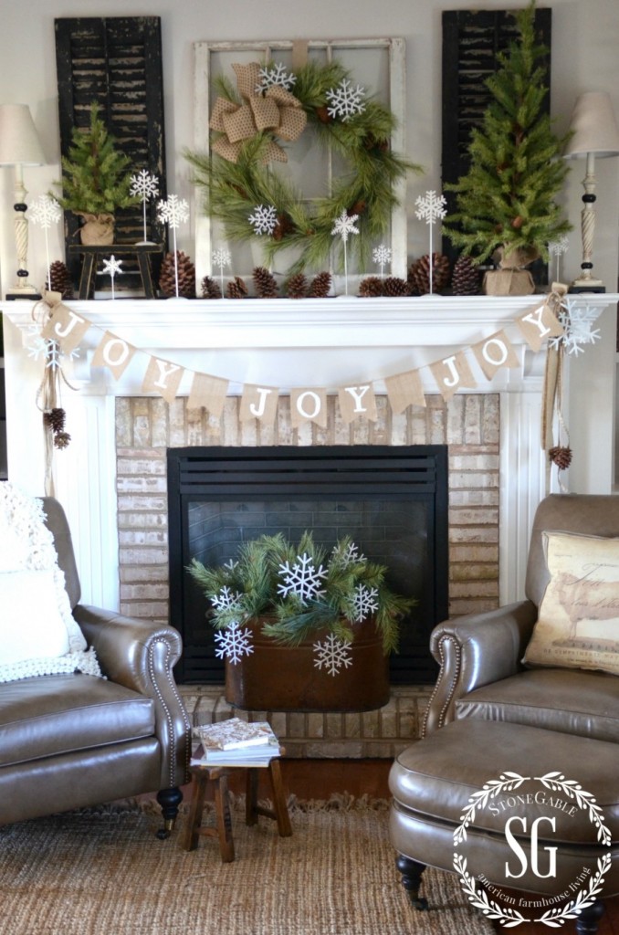 Neutrals and Naturals - Living Room Christmas Decor Ideas