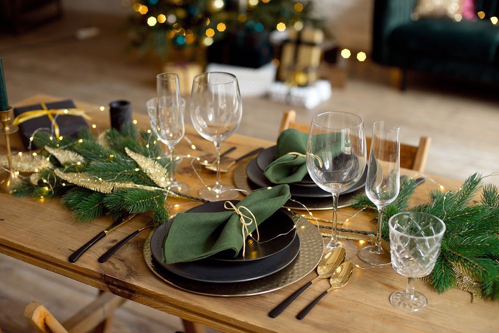 Gold and green natural christmas tablescape 