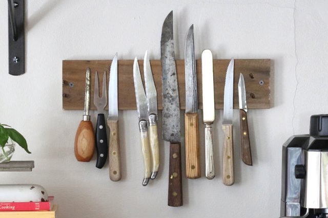 how to magnetic knife rack