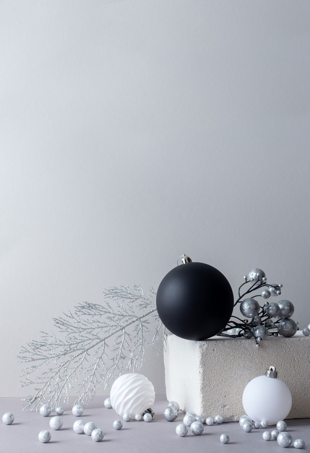 Black and white christmas decor